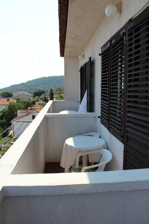Apartment Muzic Mali Losinj Room photo